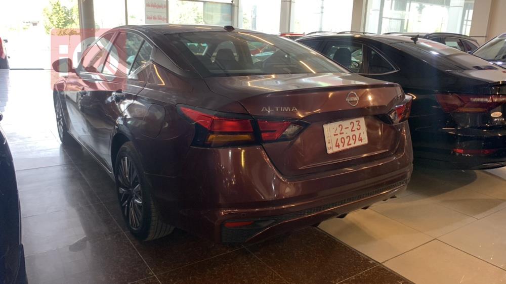 Nissan Altima